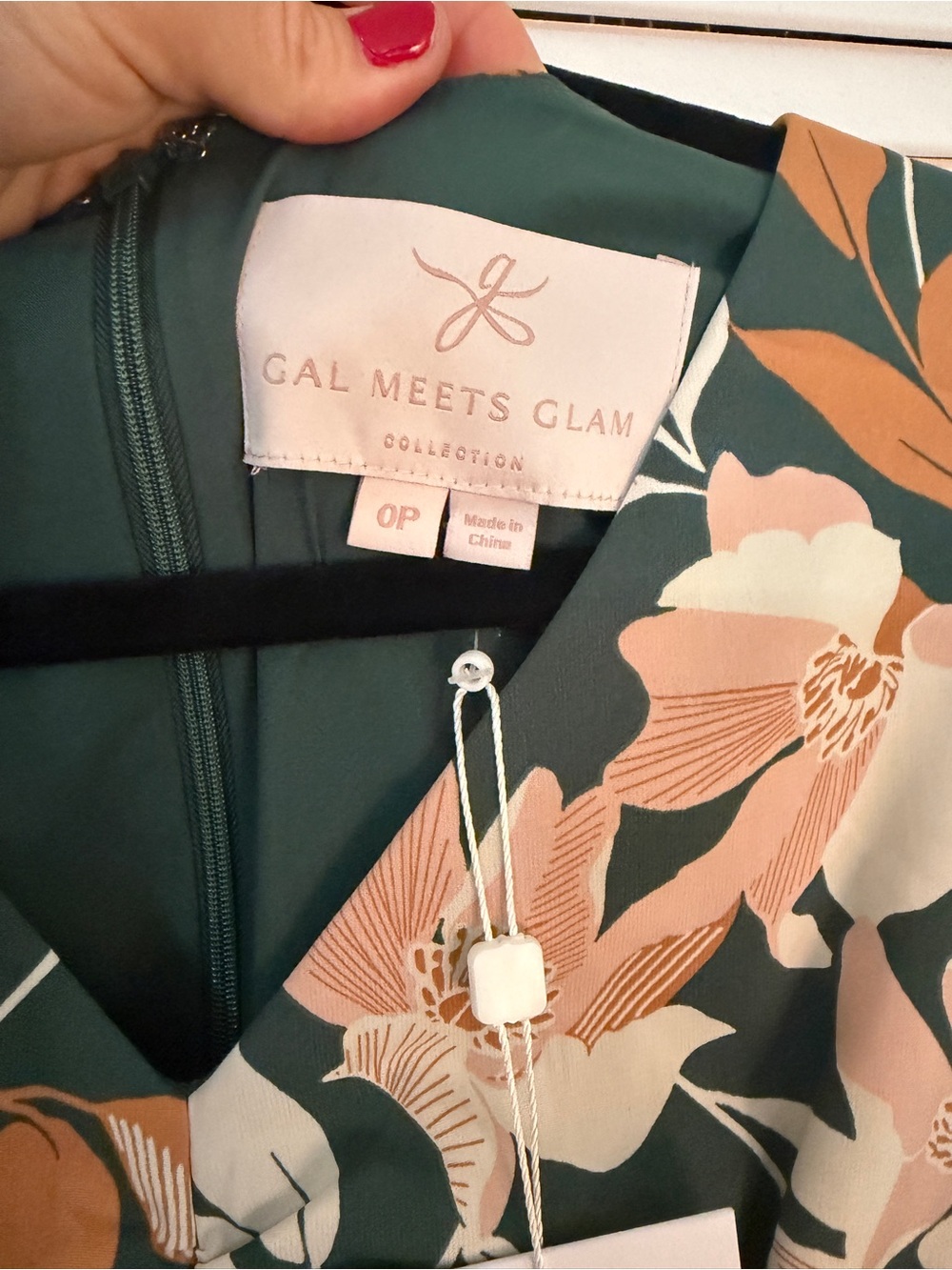 Gal Meets Glam Tegan Forest Green Floral Tiered Dress - Picture 3 of 5